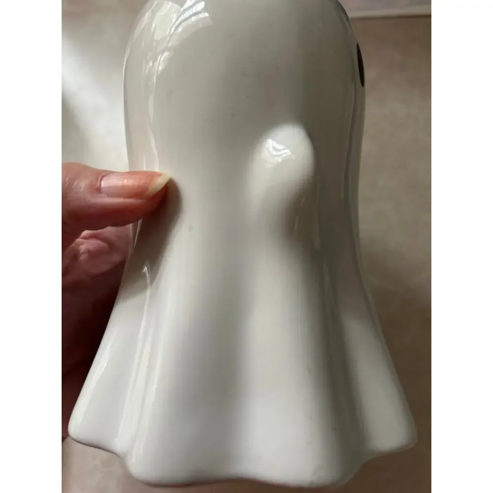 New Hyde & Eek! Halloween 🎃Ghost👻Coffee Mug Dishwasher/Microwave Safe 5”x41/4”